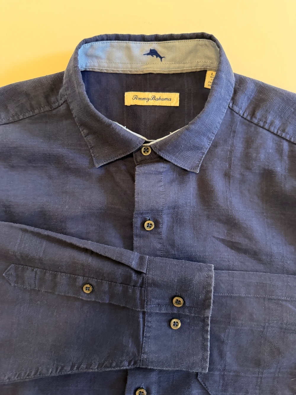 Tommy Bahama Men’s Long Sleeve Shirt – Size Large – Navy Blue – Linen Blend - Picture 6 of 15